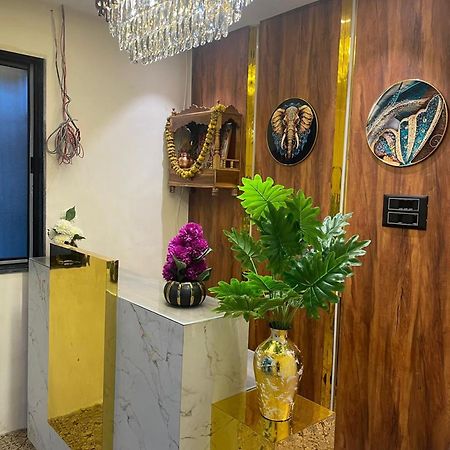 Hotel Sai Palace- Near Tata Memorial Hospital مومباي المظهر الخارجي الصورة