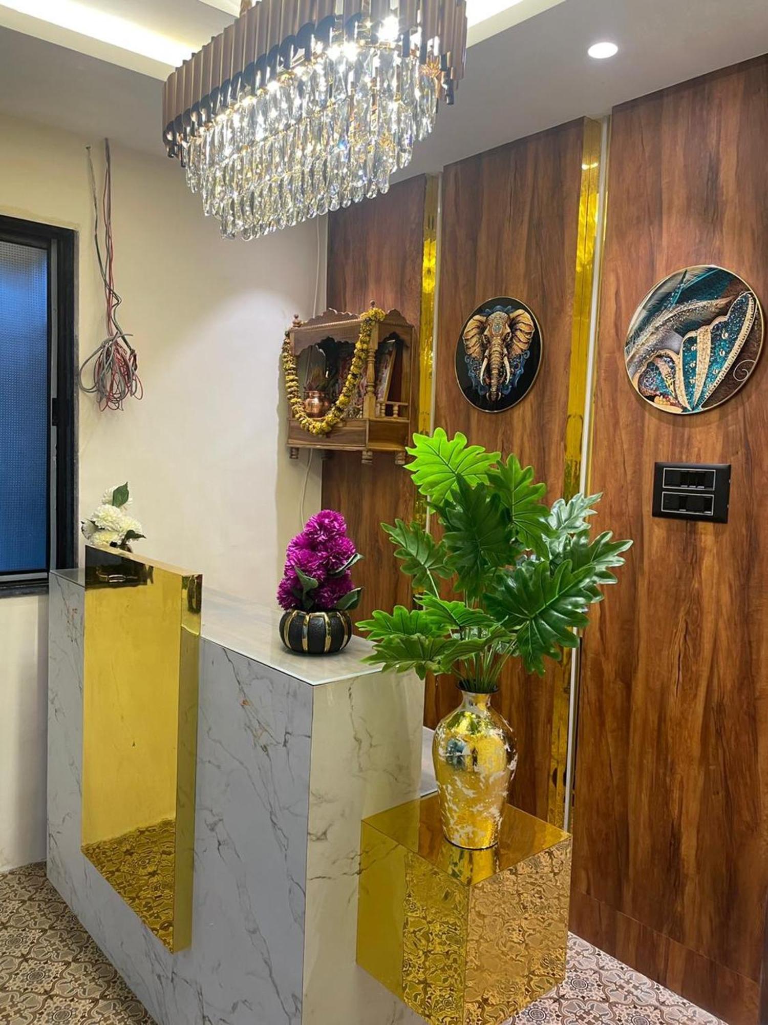 Hotel Sai Palace- Near Tata Memorial Hospital مومباي المظهر الخارجي الصورة